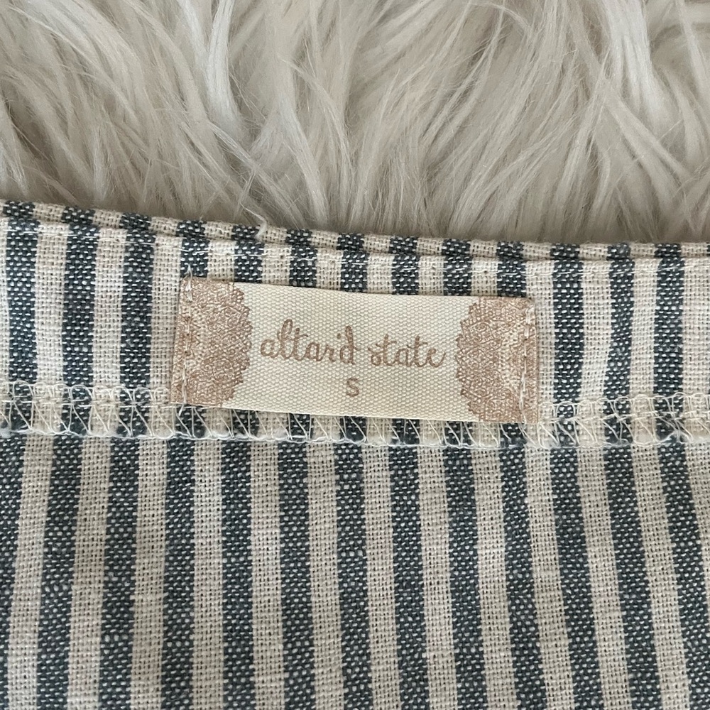 {Altar'd State} Striped Linen Blend Shortalls Romper in Blue & White - Small - Picture 7 of 10